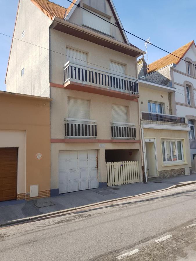 Residence JEANNE 50 m de l'Esplanade classé 2 étoiles Berck Esterno foto